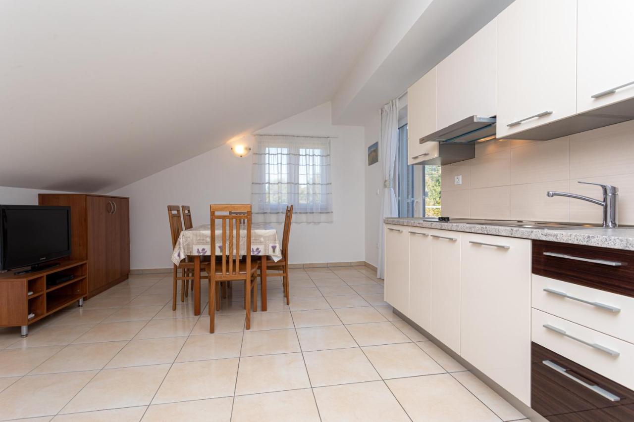 Apartments Crnekovic Jasna Baška Eksteriør bilde