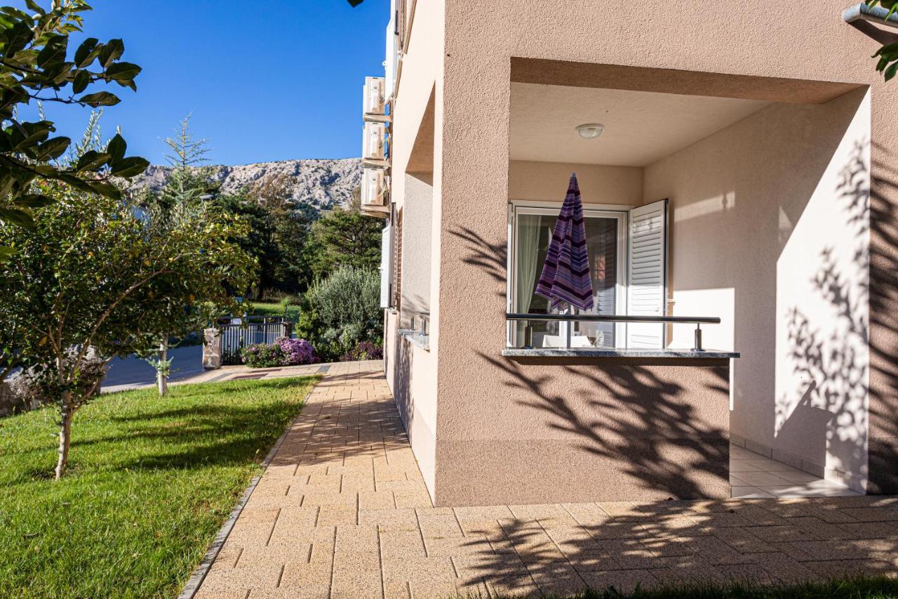 Apartments Crnekovic Jasna Baška Eksteriør bilde