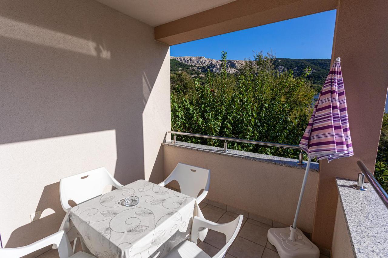 Apartments Crnekovic Jasna Baška Eksteriør bilde
